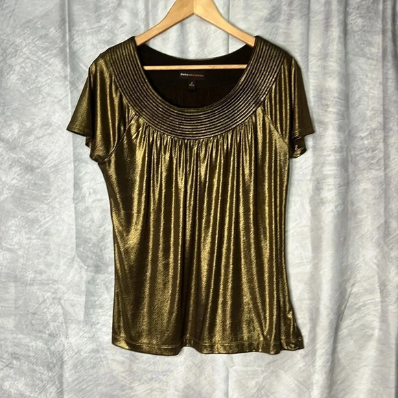 Dana Buchman Gold Metallic Scoop Neck Short Sleeved Blouse - size Small - Picture 7 of 11